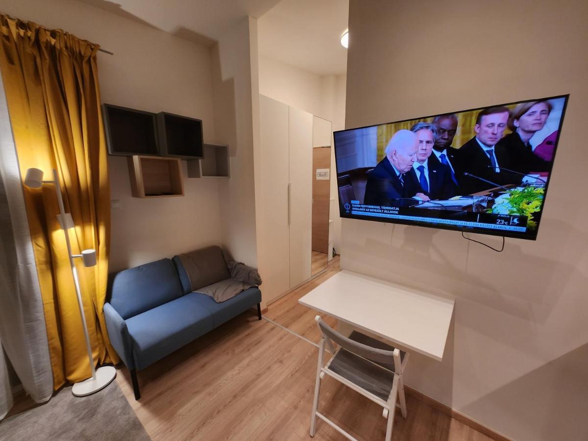 Apartman 18 Aparthotel Debrecen Exteriör bild